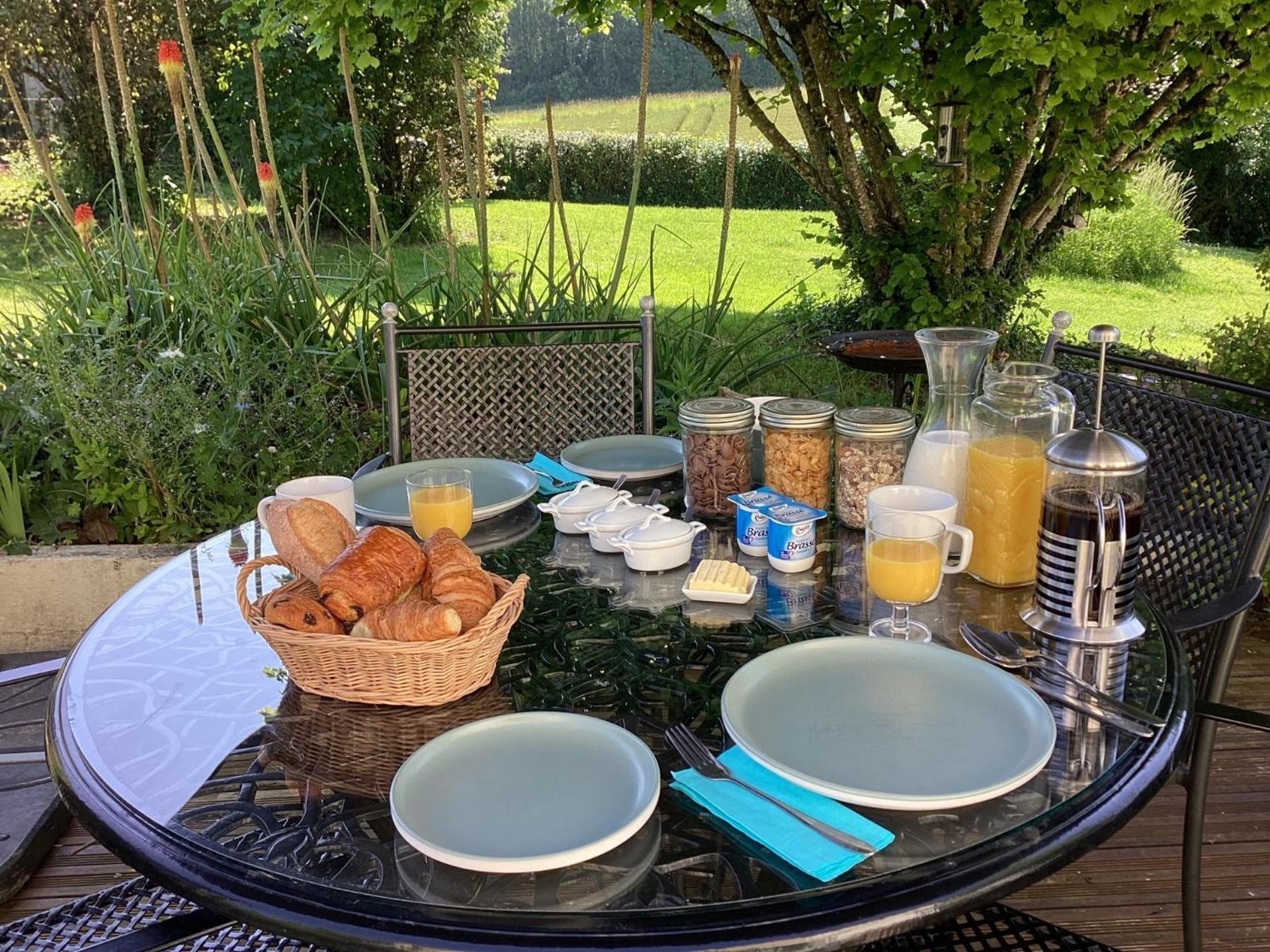 La Ruche Bed and Breakfast Paizay-Naudouin-Embourie Εξωτερικό φωτογραφία